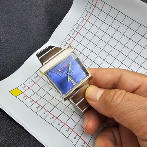 리니지게임 손목시계 2005년경시계 매우귀한 시계 날짜