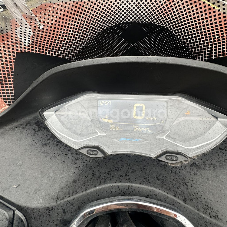 pcx125 22년식 블랙 차량 판매합니다--7