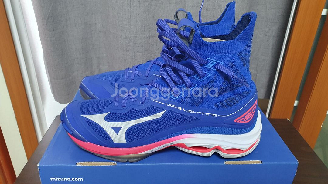 미즈노 배구화 웨이브 라이트닝 네오 260 판매--3