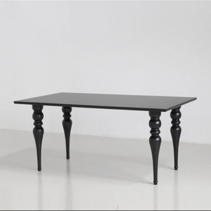 스튜디오 앤틱 식탁 테이블 (정가 220) 새상품컨디션