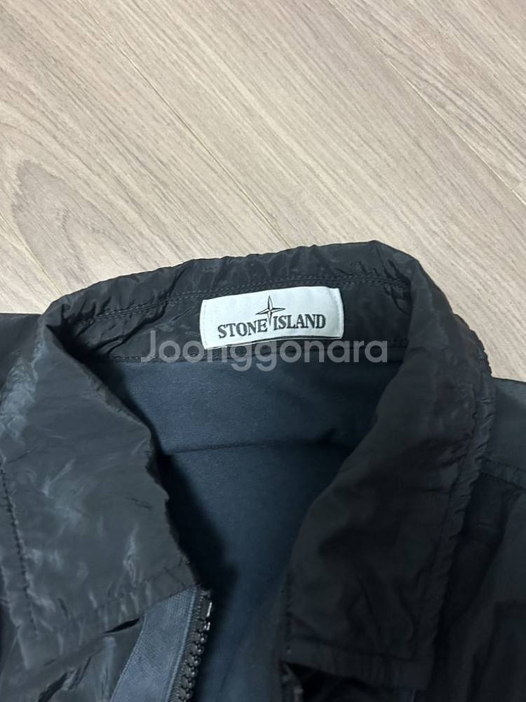 스톤아일랜드 나일론 메탈 오버셔츠 18Fw 한글택 팝니--1