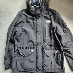 노스페이스 The North Face 바람막이