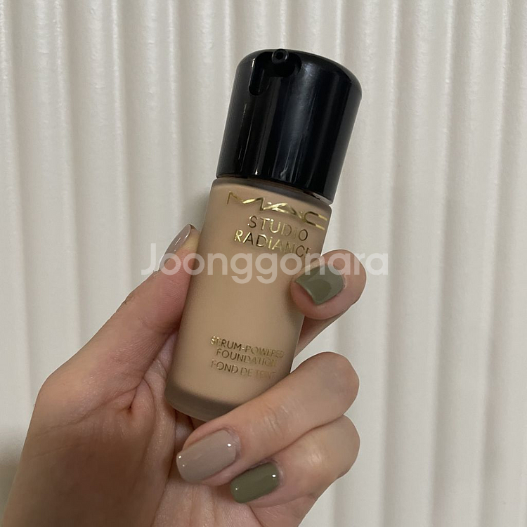 [미사용새제품] 맥 세럼광 파운데이션--0