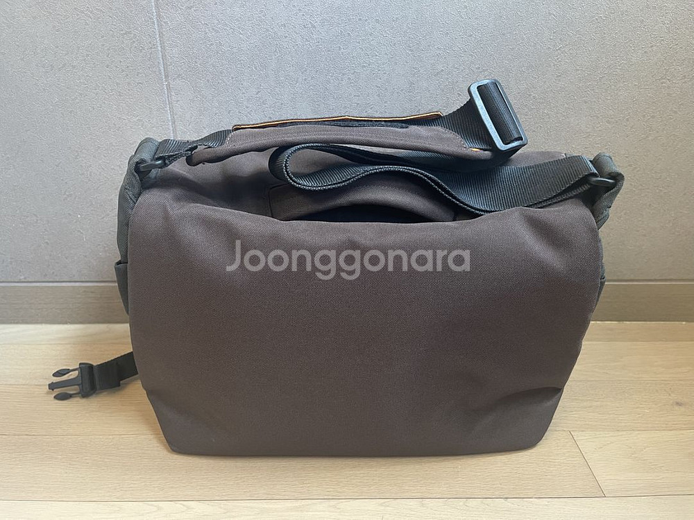 크럼플러(CRUMPLER) 카메라가방--1