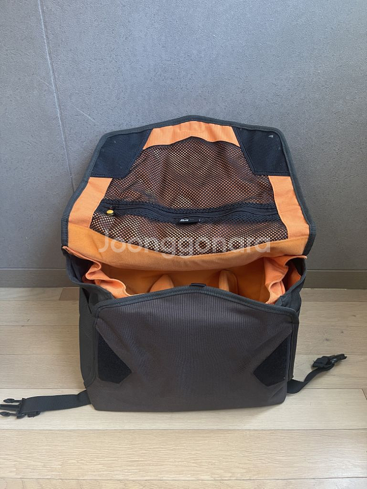 크럼플러(CRUMPLER) 카메라가방--2