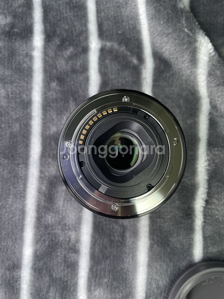 Sony E 35mm F1.8 oss--1