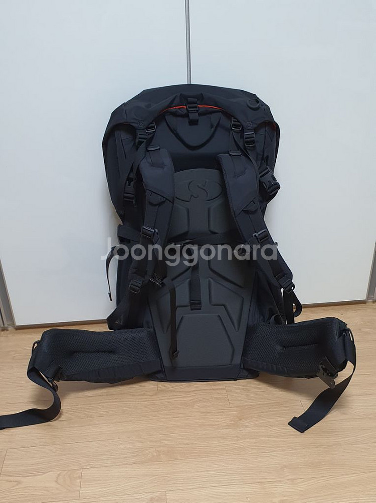 백패킹 배낭 80L+ 5L 새제품--7