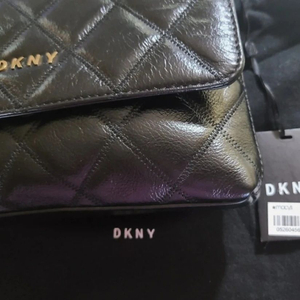 (새상품) 정품 DKNY 가죽 가방