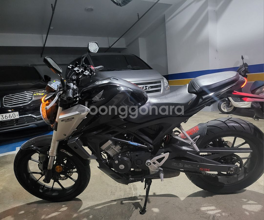 CB125R--1