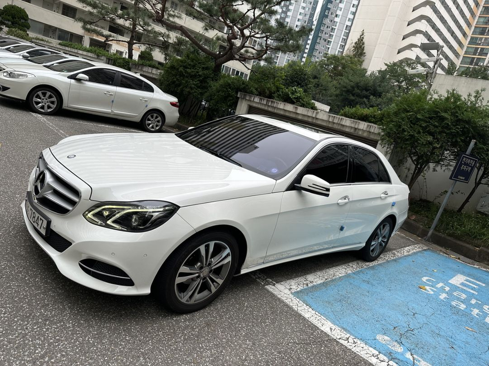 벤츠 E220 CDI 2014년식--1