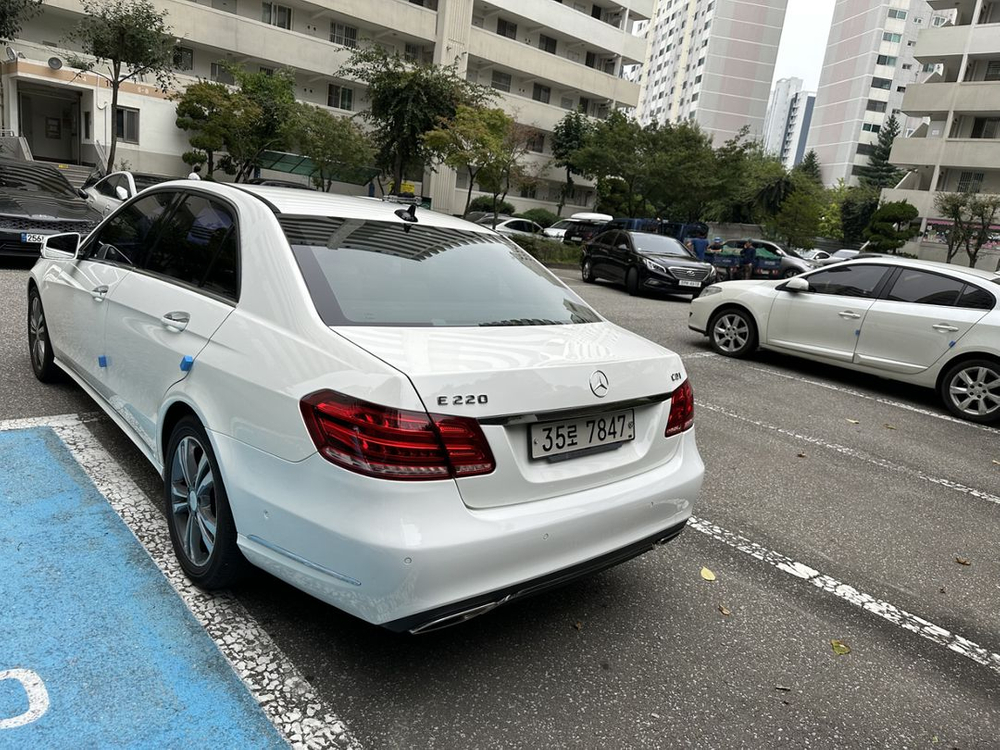 벤츠 E220 CDI 2014년식--2