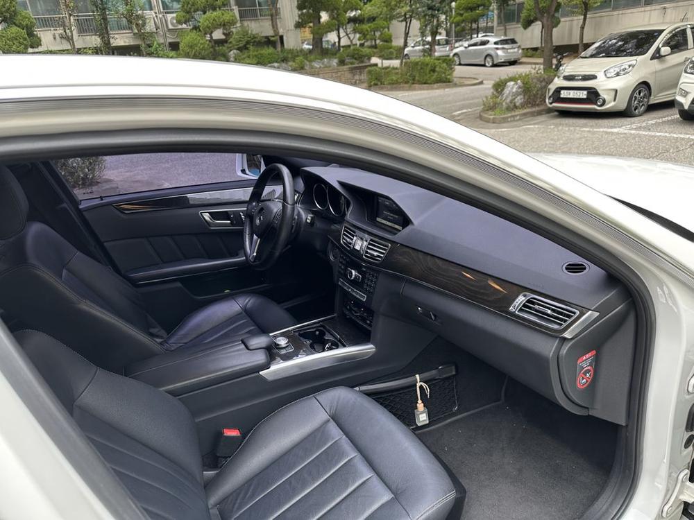 벤츠 E220 CDI 2014년식--6