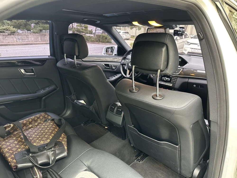 벤츠 E220 CDI 2014년식 이미지