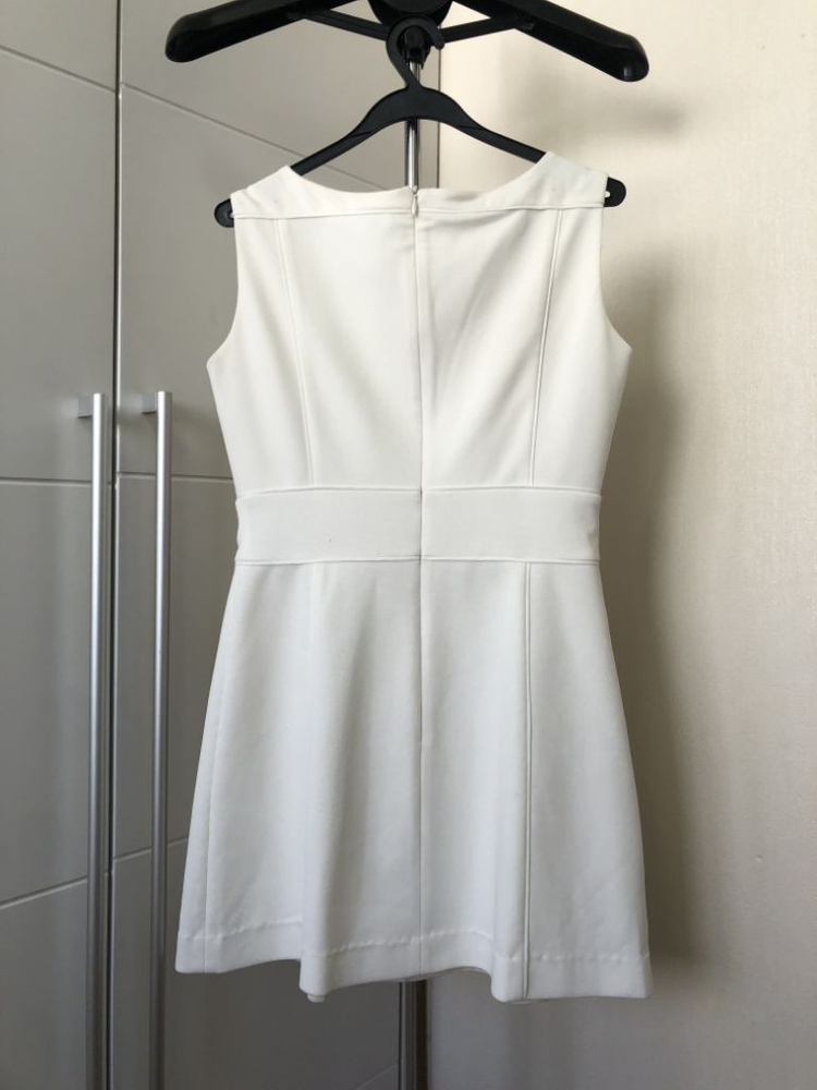 [해외브랜드]럭셔리 골드버튼 심플 화이트 원피스M--3