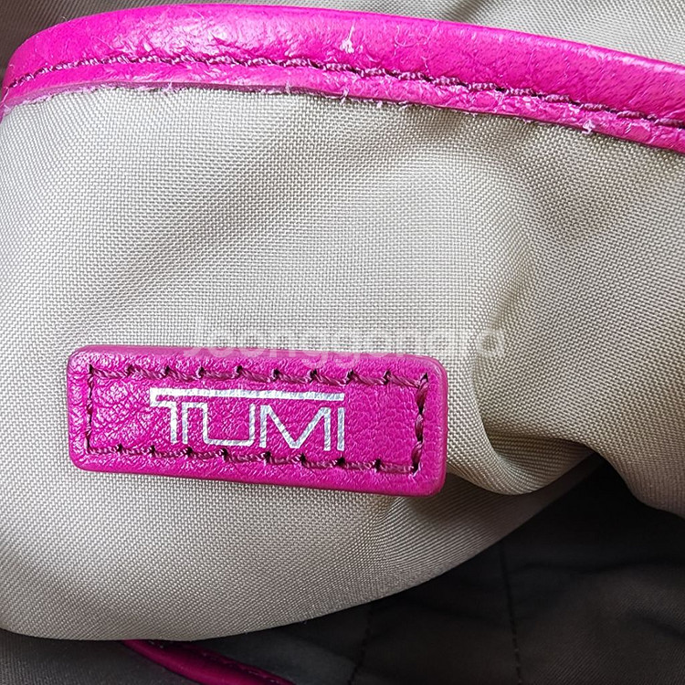 정품 투미 크로스백--3