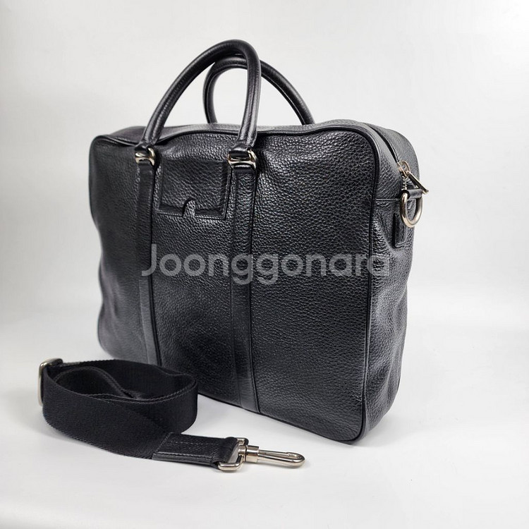 정품 발리 서류가방--3