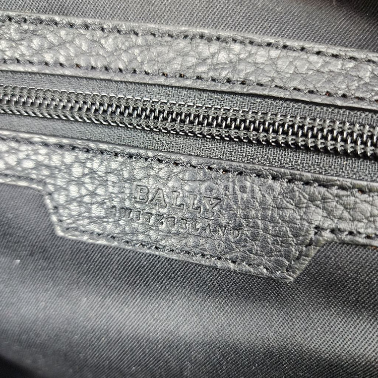 정품 발리 서류가방--8