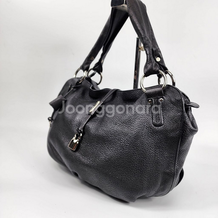 정품 셀린느 숄더백 개런티카드유 상태최상 거의새거--2