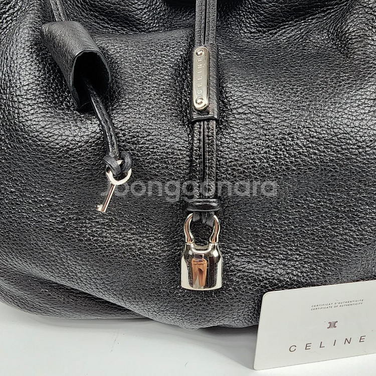 정품 셀린느 숄더백 개런티카드유 상태최상 거의새거--3