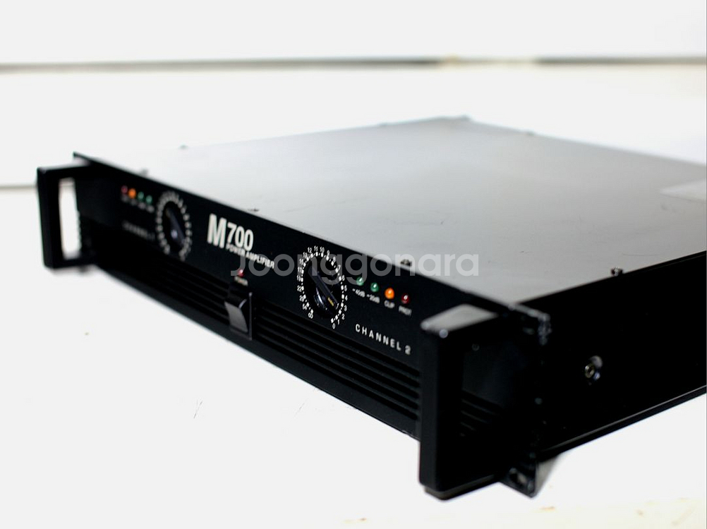 인터엠 M700(700w)파워앰프 팝니다 | 리시버/앰프 | 중고나라