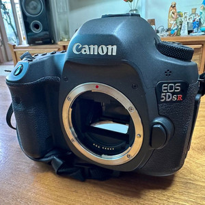 캐논 5DSR 카메라