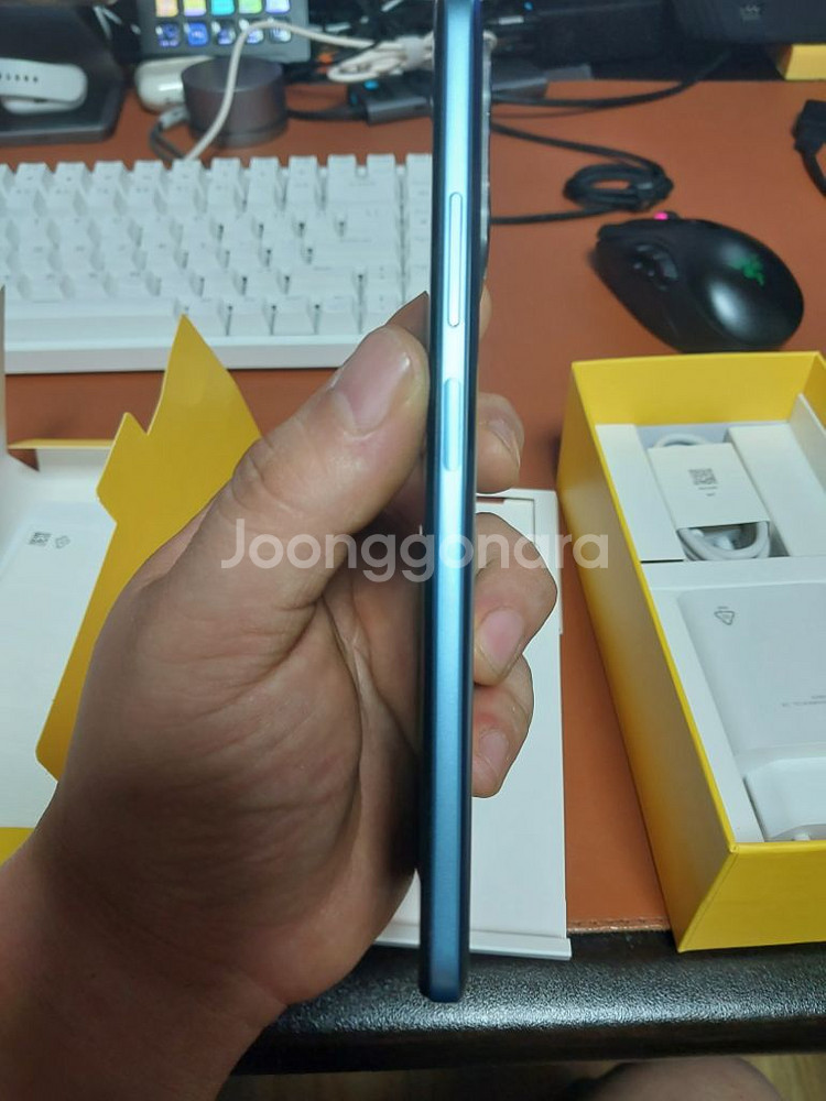 포코폰 X5 5G 9월 12일 개통폰 팜--3