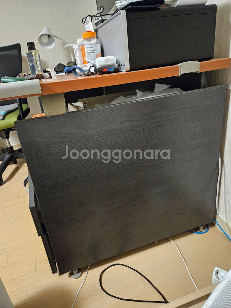 일룸 책상 및 서랍장 팝니다(합계 3만원)--1