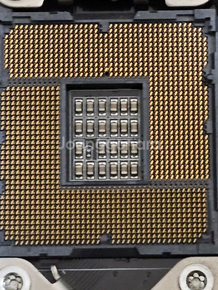 x58 세이버투스 메인보드 i7 950세트 판매합니다--3