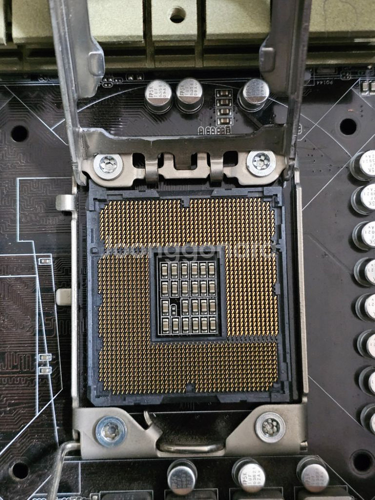 x58 세이버투스 메인보드 i7 950세트 판매합니다--4