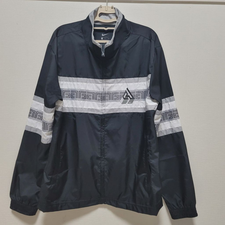 (새상품)나이키 야니스 트랙 오버핏 집업 자켓 M사이즈--7