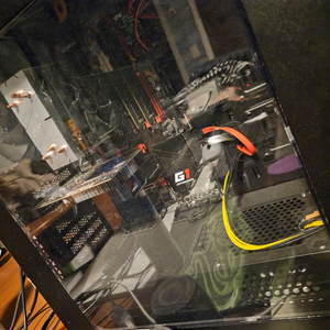 컴퓨터 본체 모니터 세트