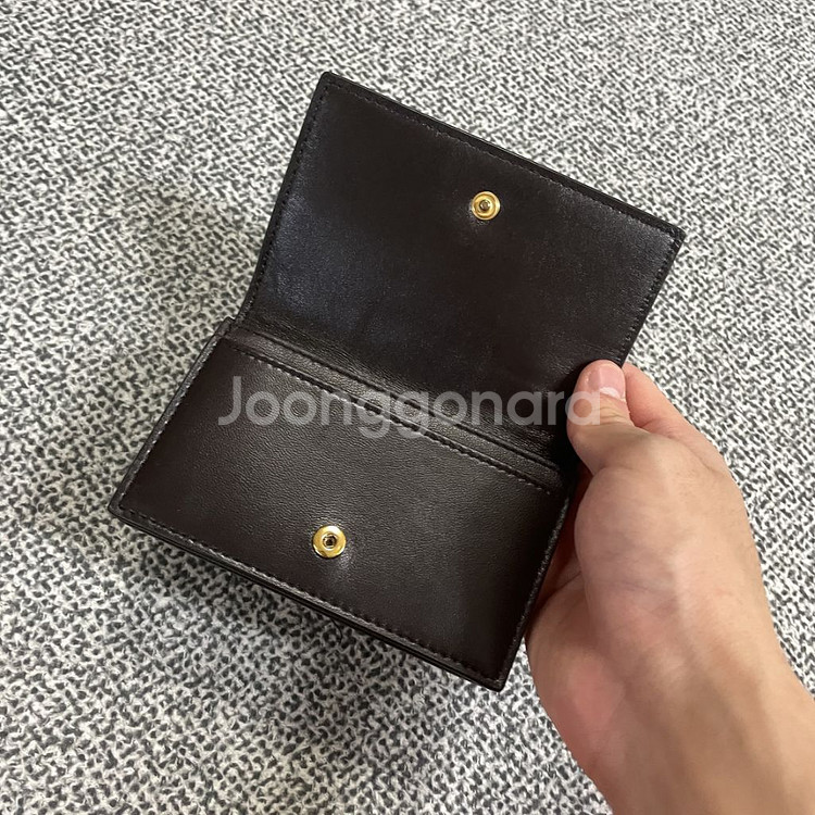보테가베네타 맥시 인트레치아토 플랩 카드지갑 폰덴테--3