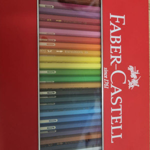 파버카스텔 색연필