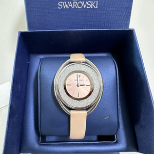 정품 스와로브스키 시계 크리스탈 연핑크 데일리손목시계