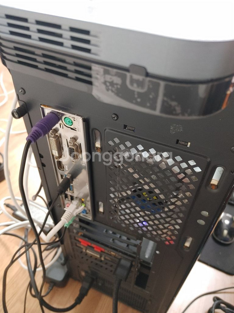 게임용 컴퓨터(I7-7700, MSI GTX 1070)--8