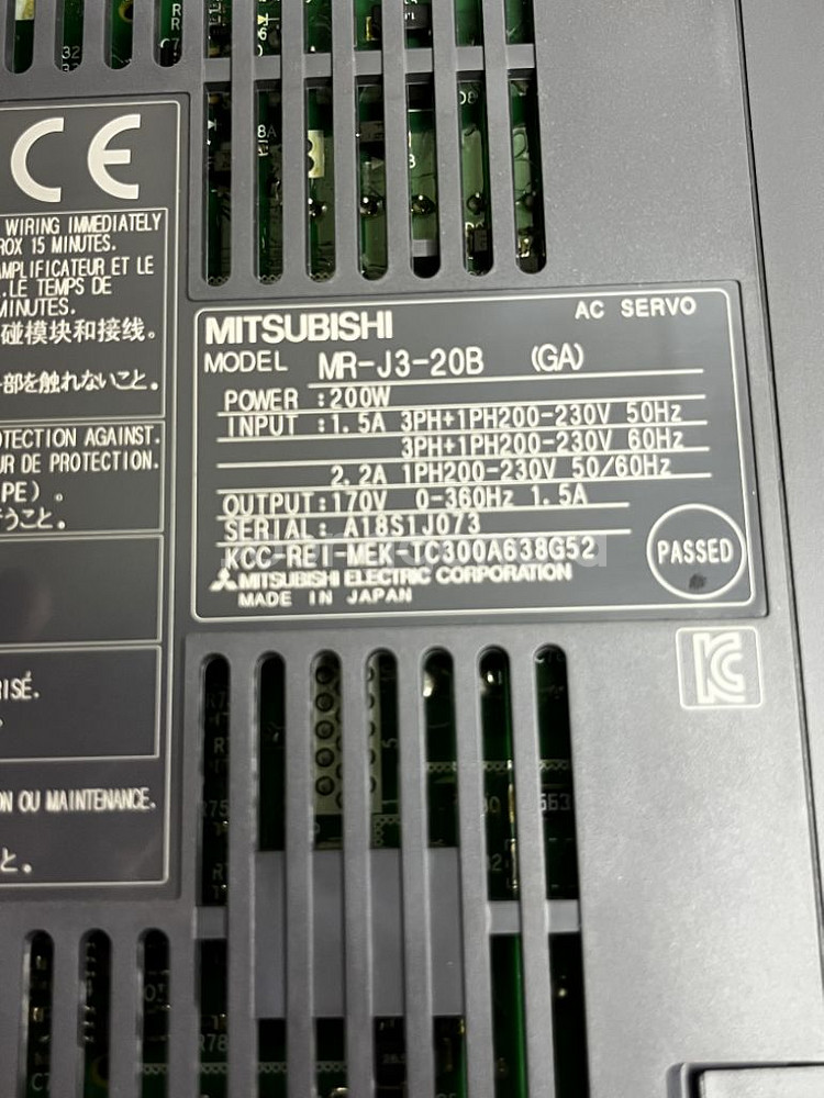 Mitsubishi MELSERVO MR-J3-20B--4