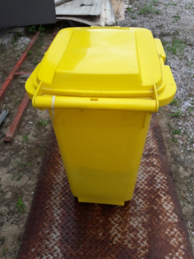 공구/재활용 쓰레기 통/ 바퀴장착 이미지