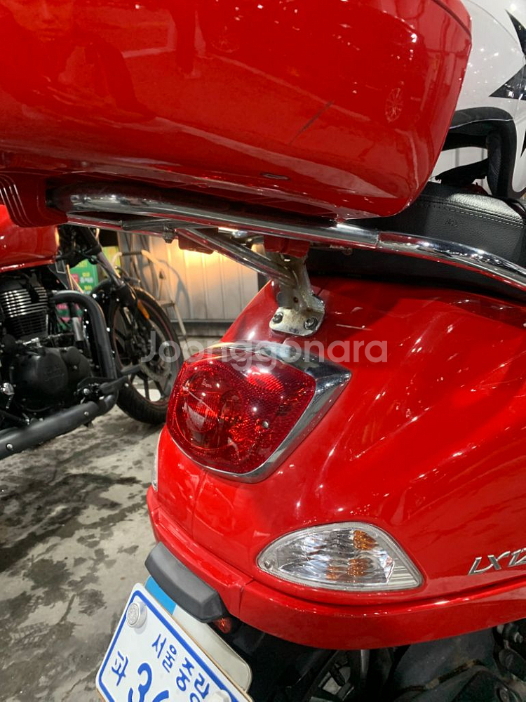 20년식 베스파lx125--5