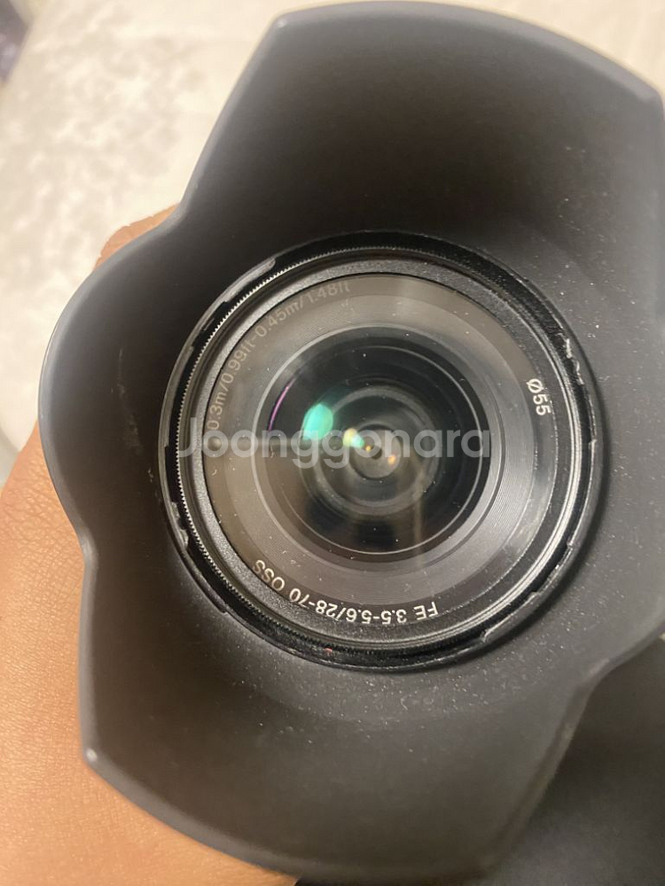 소니 풀프레임 미러리스 2870 ef 번들렌즈 판매합니--2