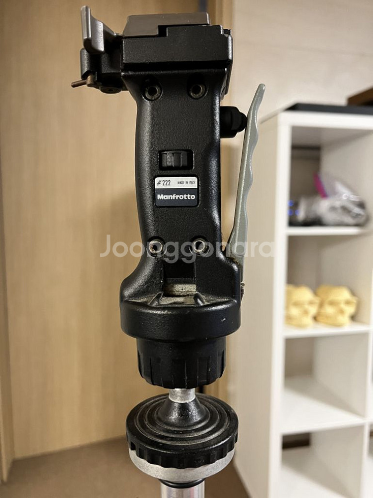 맨프로토 삼각대와 카메라 거치대--2