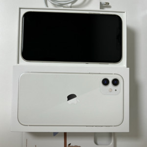 iPhone 11 (64기가) 충전기 포함