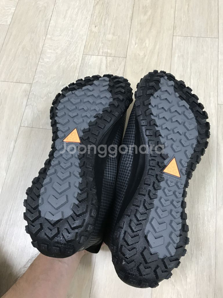 나이키 ACG 마운틴 플라이 고어텍스 블랙 285 (새--2
