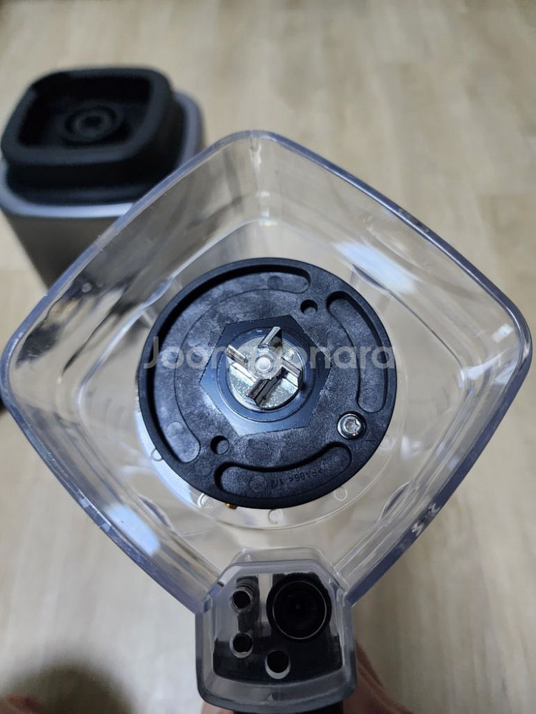 쿠첸 초고속 진공블렌더(믹서기) CM-PV100S--3