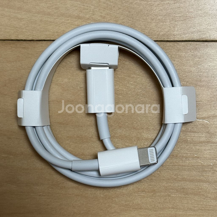 [정품]애플 USB-C to 라이트닝 케이블--1