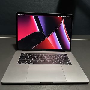 맥북 프로 15인치 2017 i7 512GB외장그래픽
