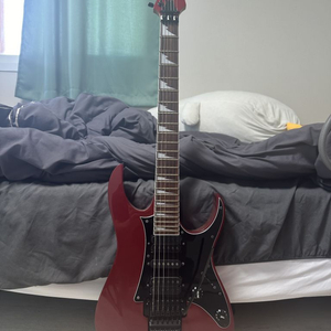 일렉기타 일본판 Ibanez rg550 루비레드 팝니다