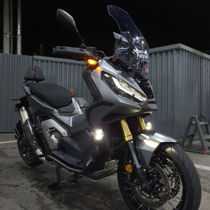 xadv750