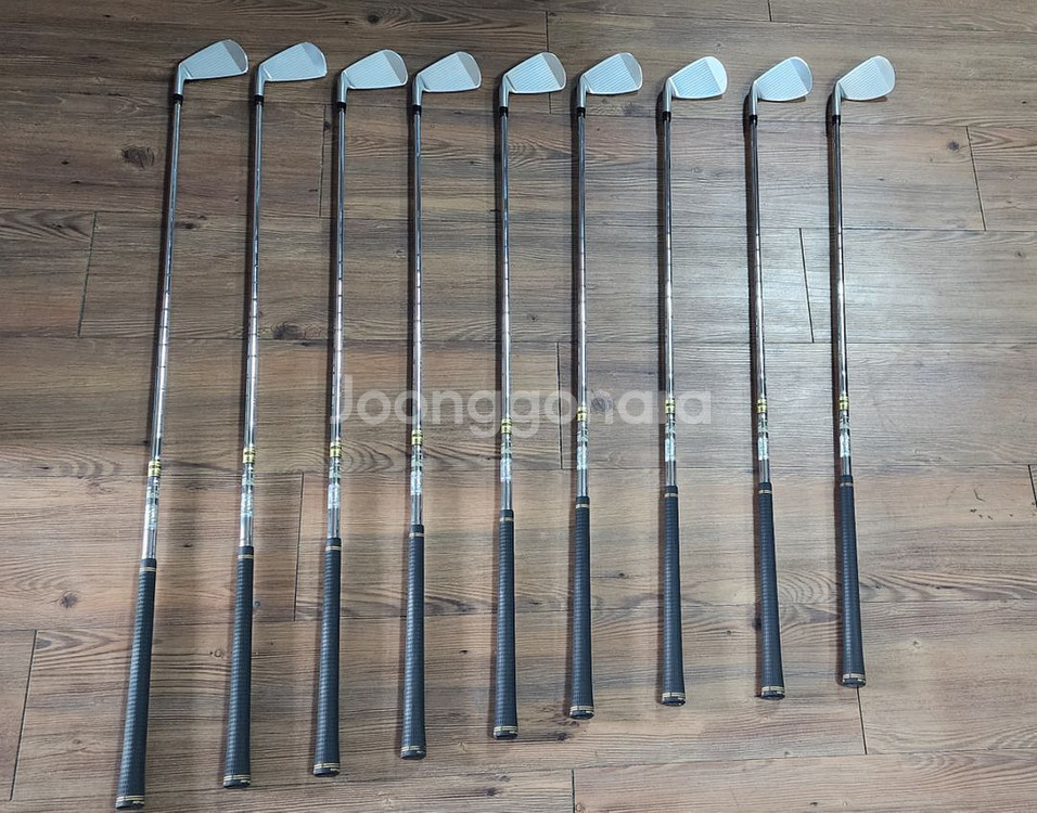 브릿지스톤 v300--3