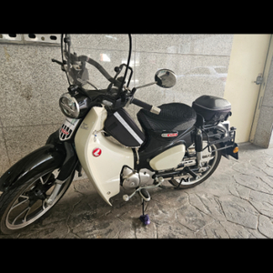 혼다 슈퍼커브 c125 20년식 12000km