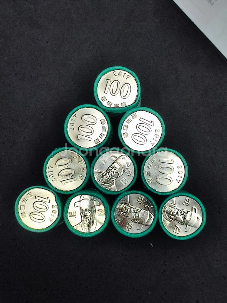 2017년 100원 롤 주화 10개 완전 미사용--1
